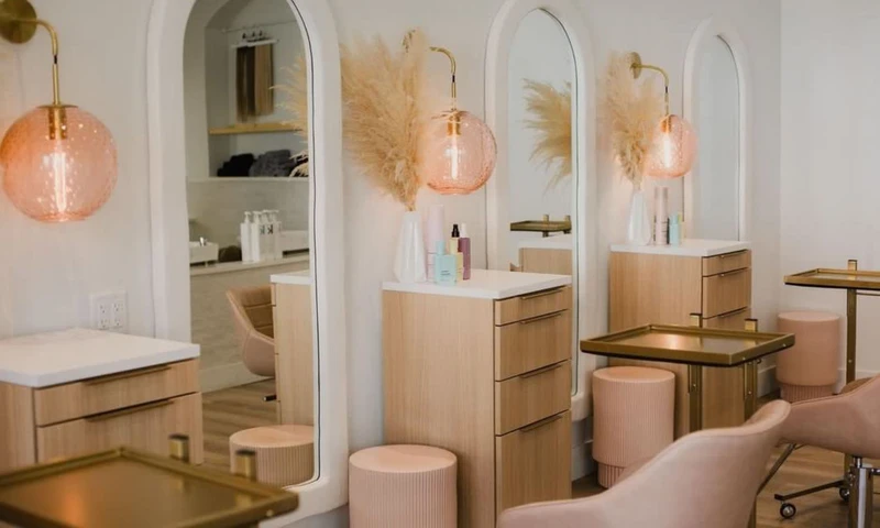 Salon Stations